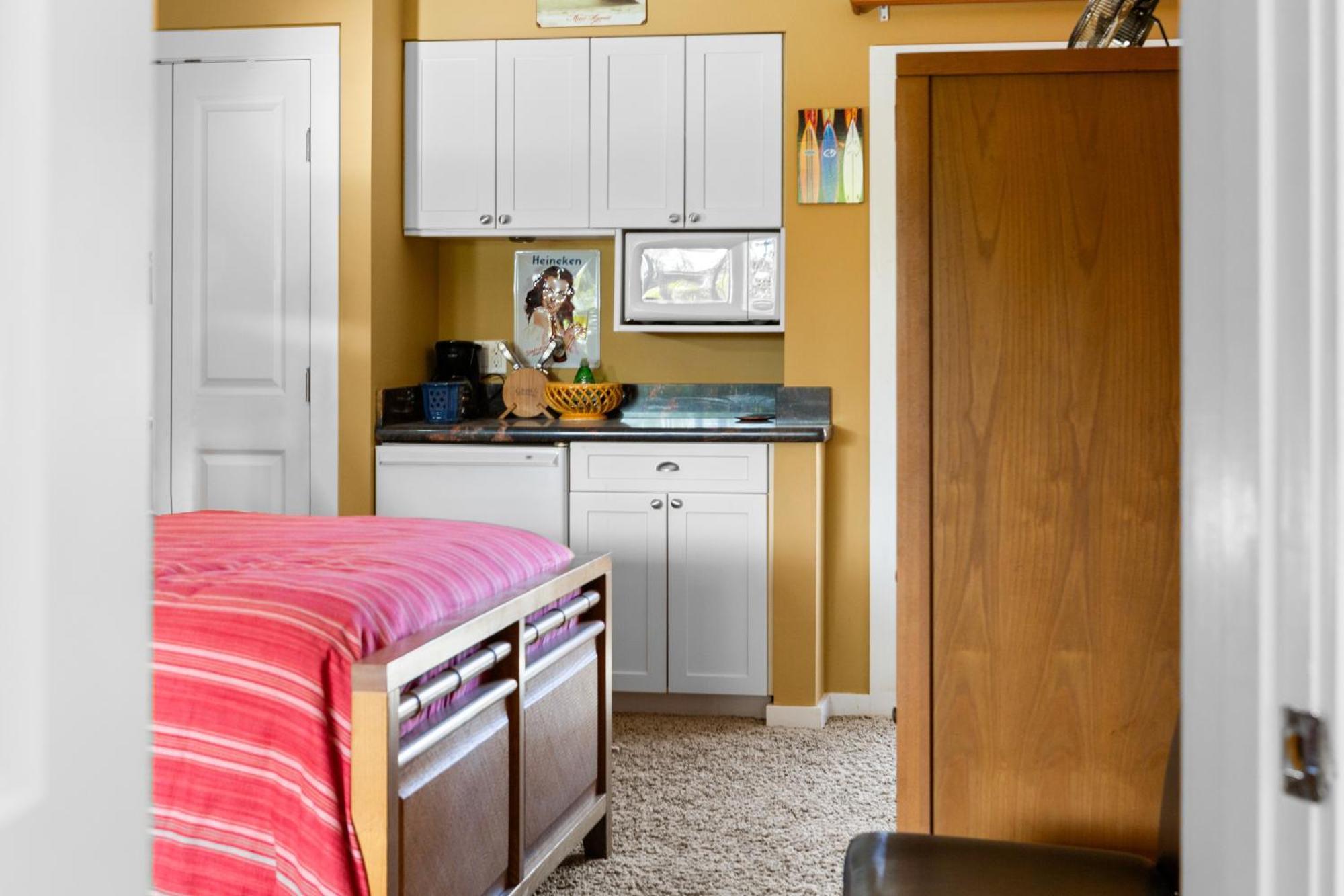 Studio With Mini Kitchen, Pool And Bbq, Pre-Renovation Summer Sale Kihei Bagian luar foto